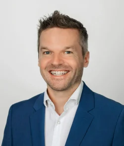 newvision_CEO_Michael Stritzinger_300dpi